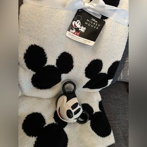 Mickey Mouse Throw and Mug Set